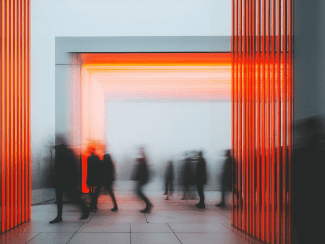 Amb Tu — Operate. Optimize. Scale.